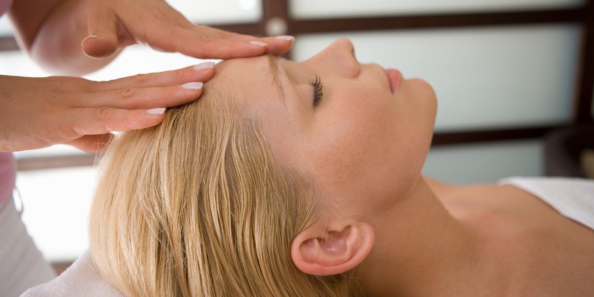 Wellnesshotel Zentral Beautyfarm head massage